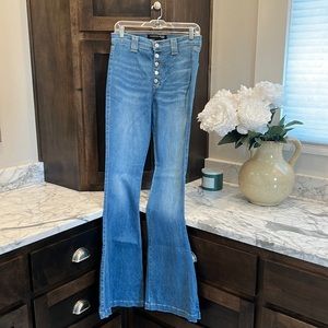 Veronica Beard Sheridan button fly jeans